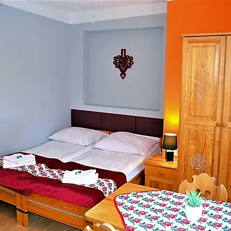 Perla 3*