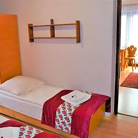 Perla 3*