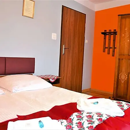 Perla Bed & Breakfast 3*